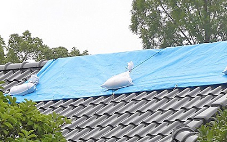 雨漏りの応急処置